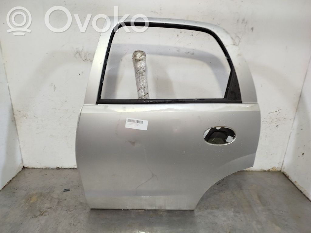 Opel Corsa C Galinės durys 
