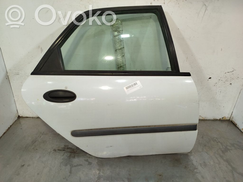 Renault Laguna I Puerta trasera 