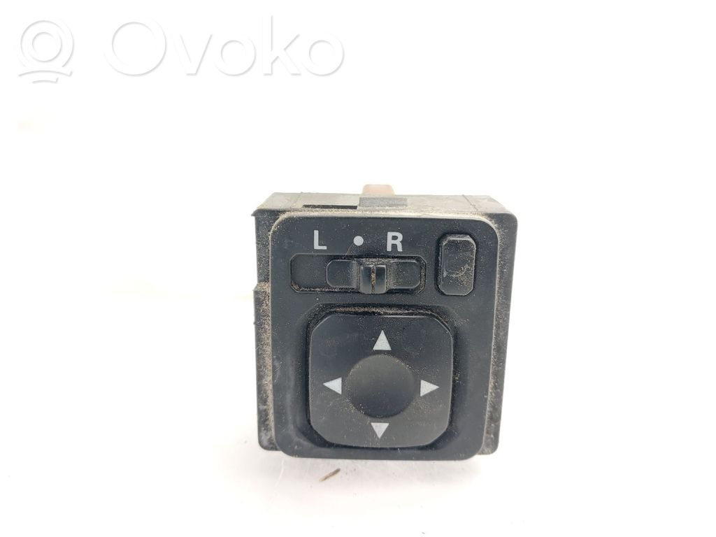 Mitsubishi Grandis Comutator oglinzi laterale 
