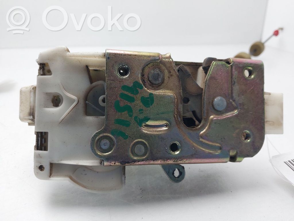 Ford Mondeo Mk III Zamek drzwi przednich 