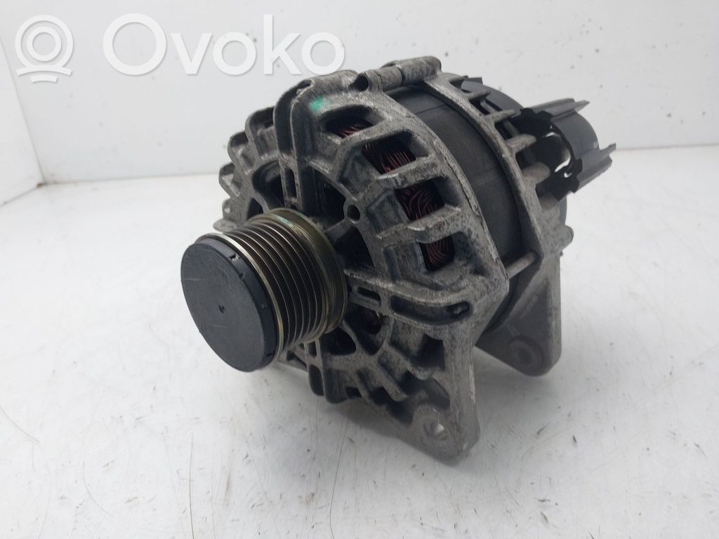 Renault Clio V Ģenerators 