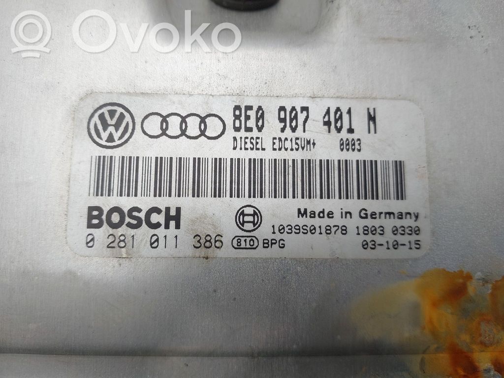 Unidad de control/módulo del motor   8E0907401N