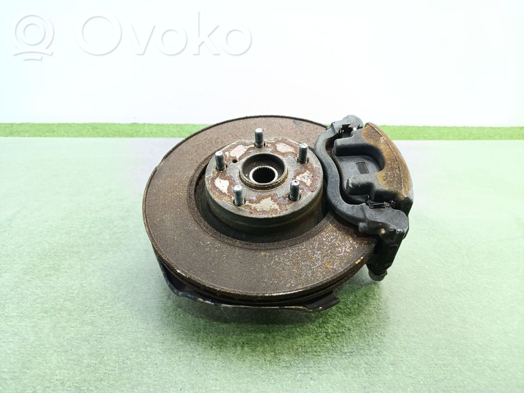 Toyota Avensis T270 Fuso a snodo con mozzo ruota anteriore