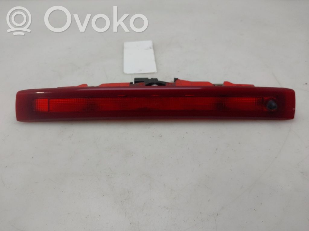 Renault Clio III Lampă frână centrală 