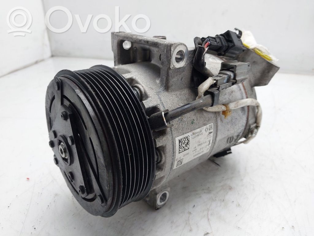 Renault Captur II Compressore aria condizionata (A/C) (pompa)
