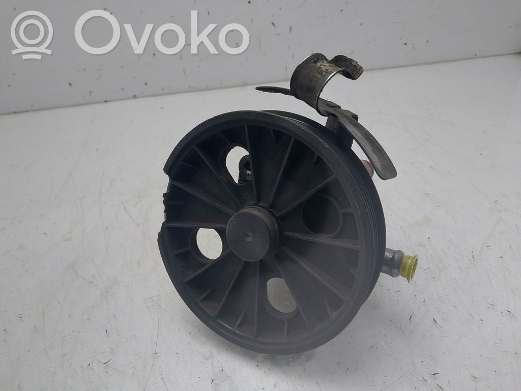 Volvo S60 Ohjaustehostimen pumppu 