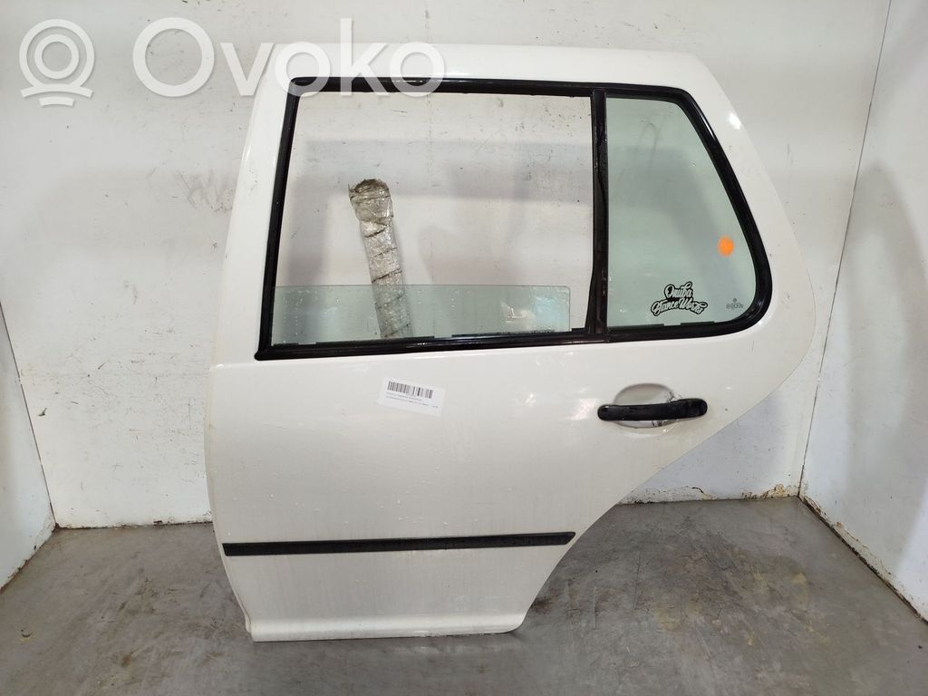 Volkswagen Golf IV Puerta trasera 