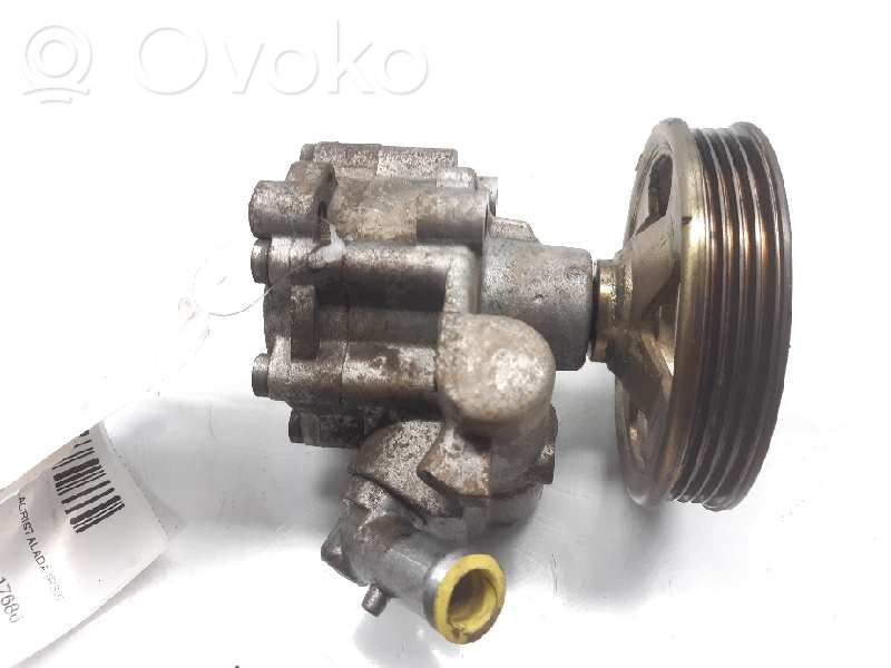 Peugeot Boxer Power steering pump 