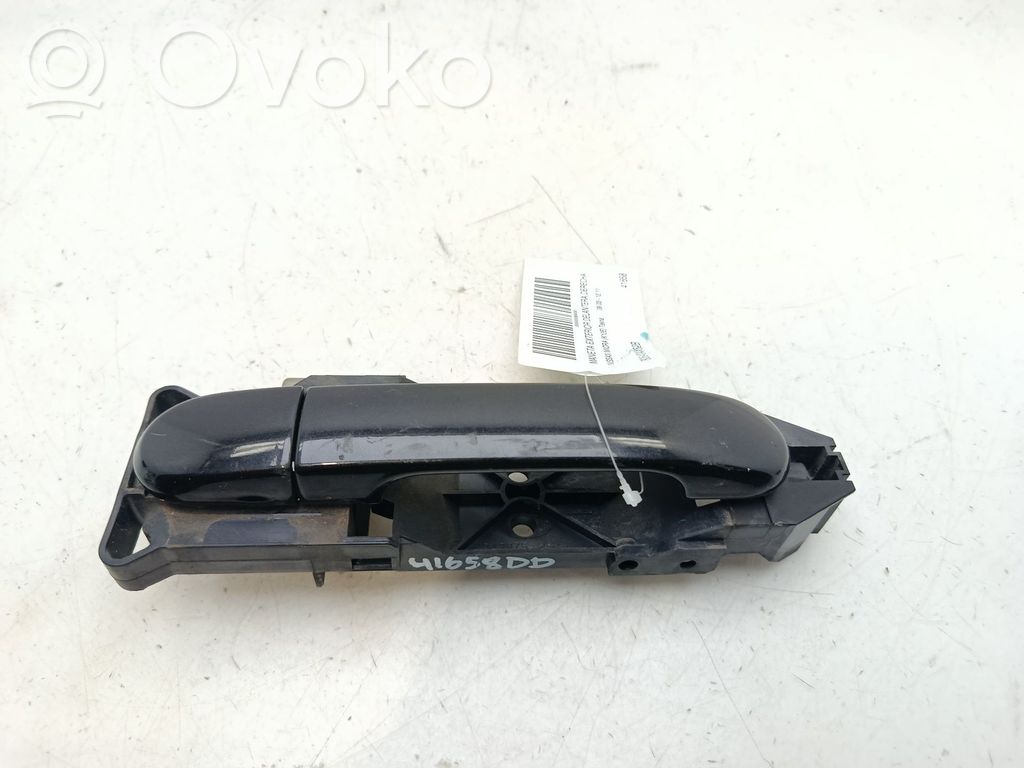 Nissan Micra Etuoven ulkokahva 