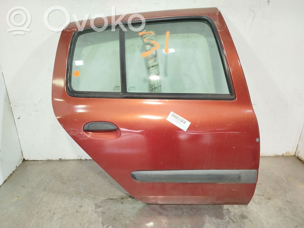 Renault Clio II Puerta trasera 