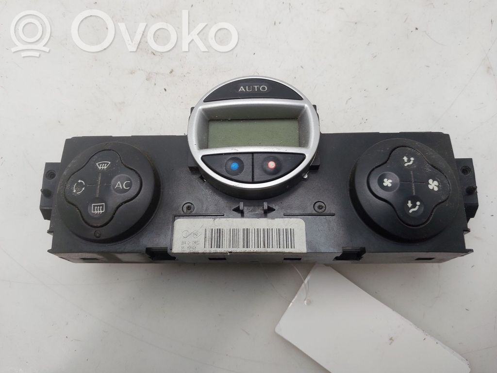 Renault Megane II Climate control unit 
