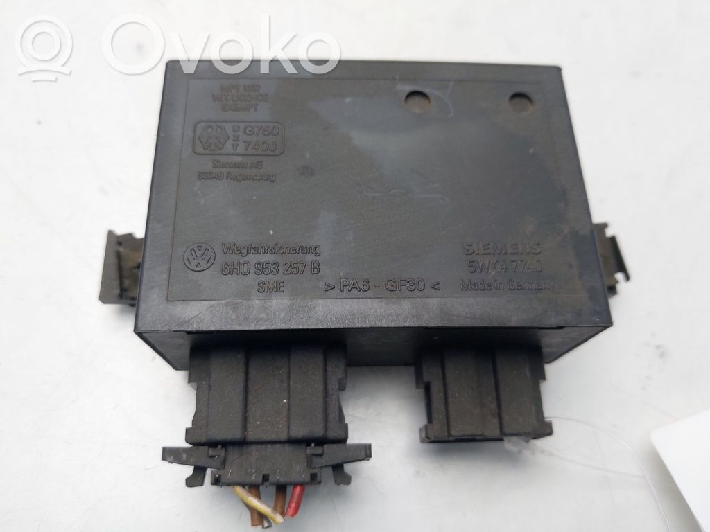 Volkswagen Polo II 86C 2F Alte unități/module de control 