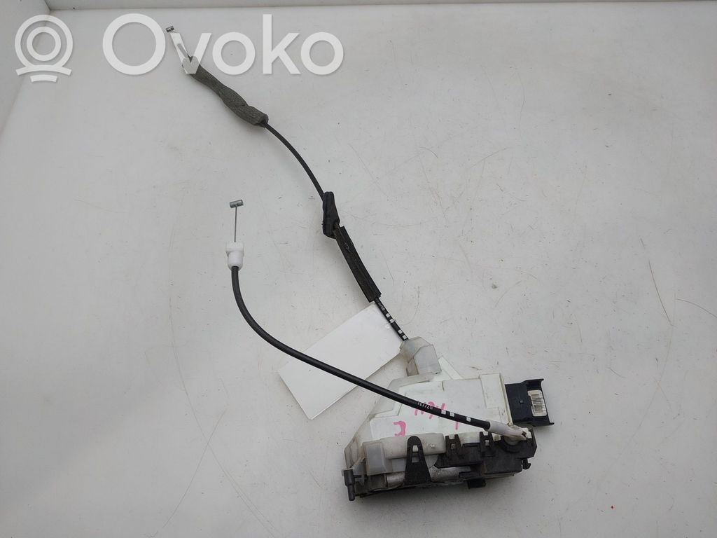 Citroen C5 Front door lock 