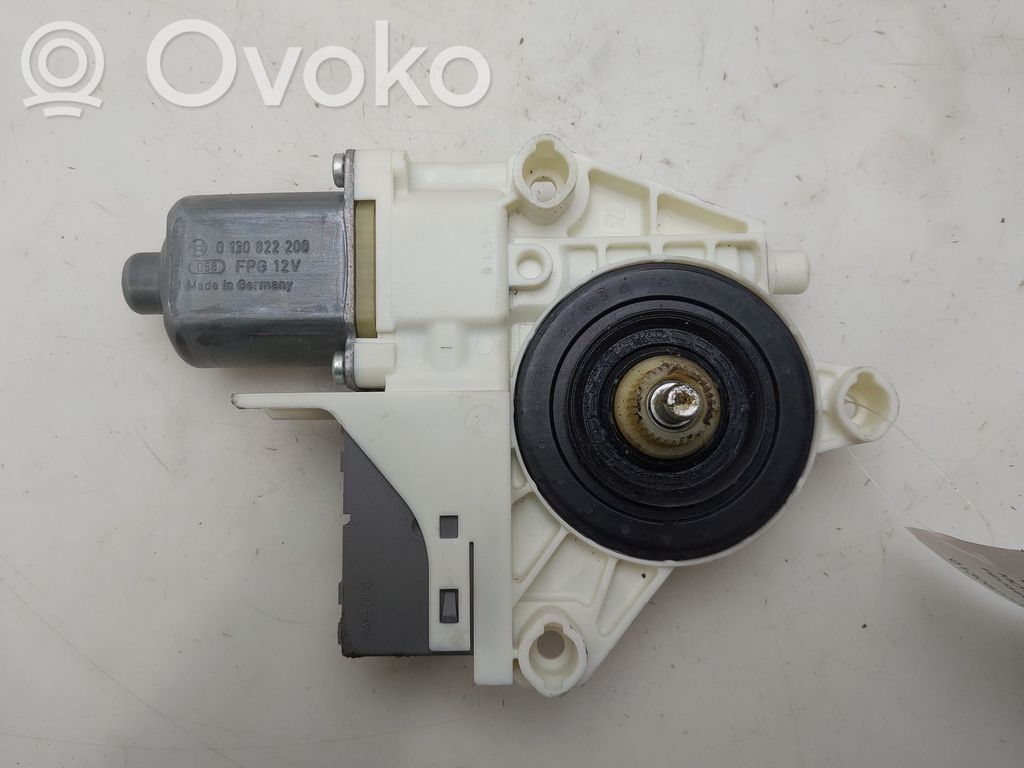 Peugeot 407 Motorino alzacristalli della portiera anteriore