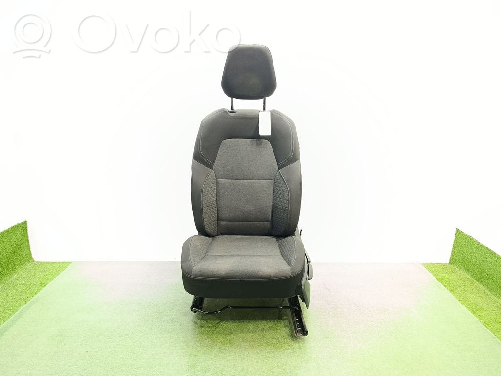 Renault Clio V Fotel przedni kierowcy 