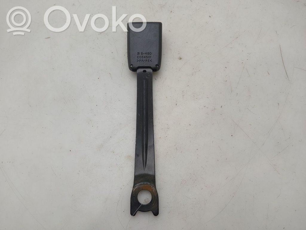 Etuistuimen turvavyön solki   E034501