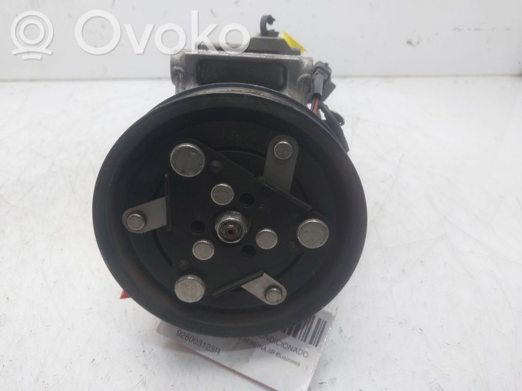 Renault Megane IV Klimakompressor Pumpe 