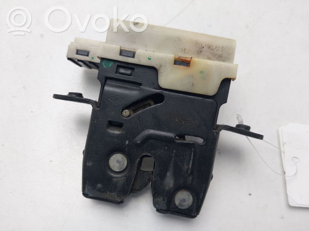 Nissan Primera Încuietoare portbagaj 