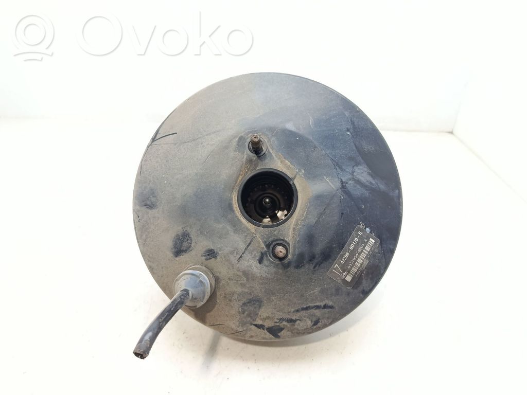 Toyota Yaris Bremskraftverstärker