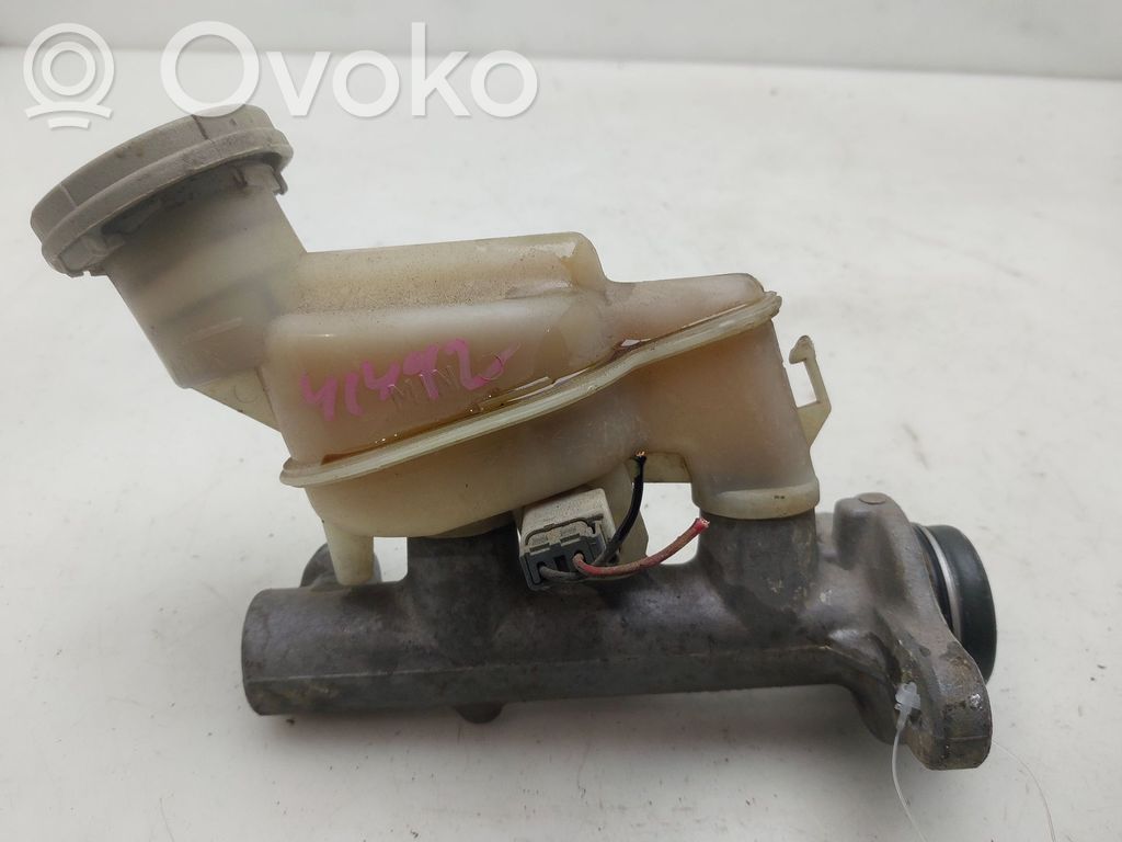 Suzuki Alto Główny cylinder hamulca