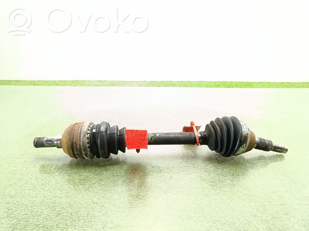 Etuvetoakseli   13166585