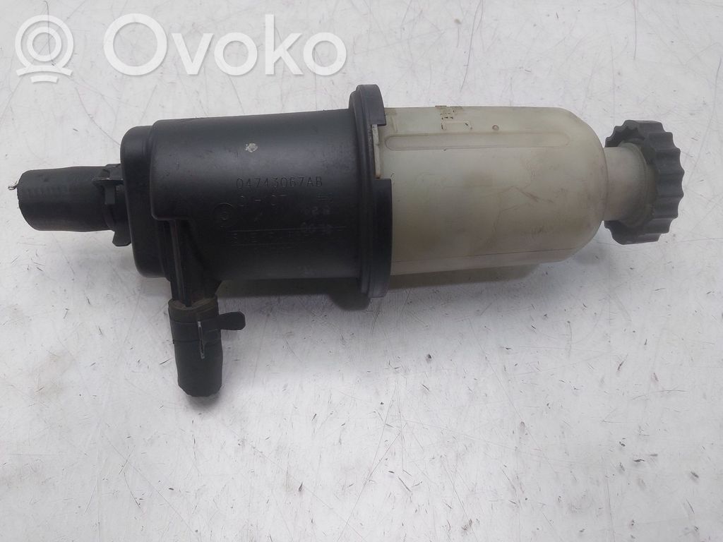 Chrysler Voyager Serbatoio/vaschetta del liquido del servosterzo 