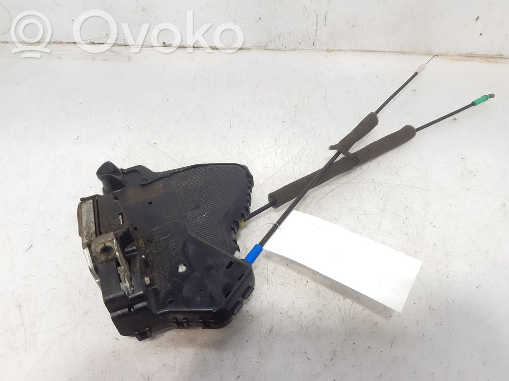 Toyota Corolla Verso AR10 Serratura portiera anteriore 