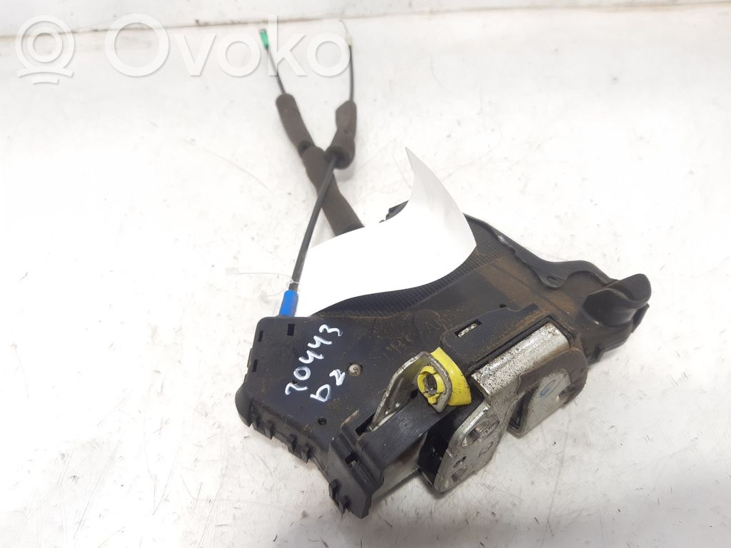 Toyota Corolla Verso AR10 Etuoven lukko
