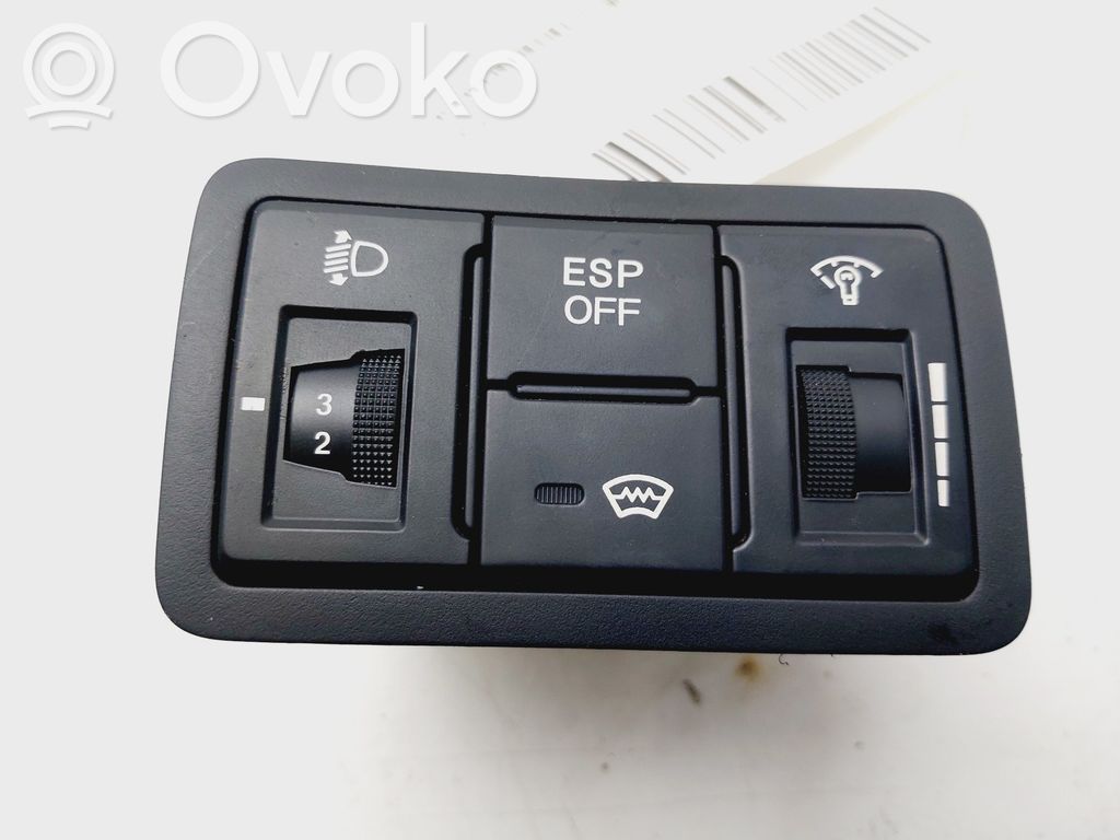 Hyundai i30 Interruttore di regolazione livello altezza dei fari