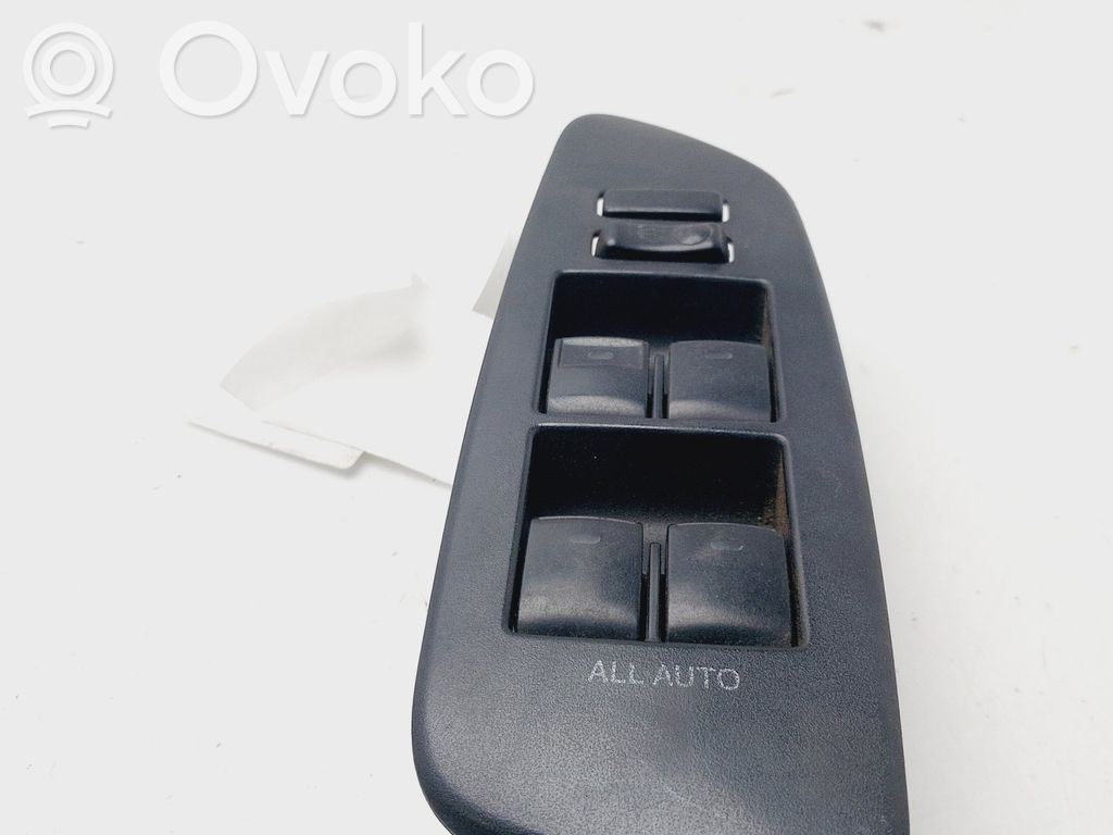 Toyota Auris E180 Sähkötoimisen ikkunan ohjauskytkin 