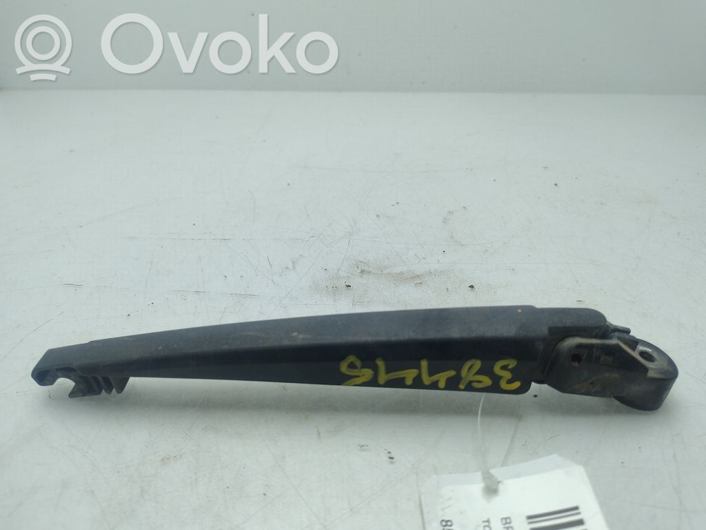 Toyota RAV 4 (XA20) Brazo del limpiaparabrisas trasero