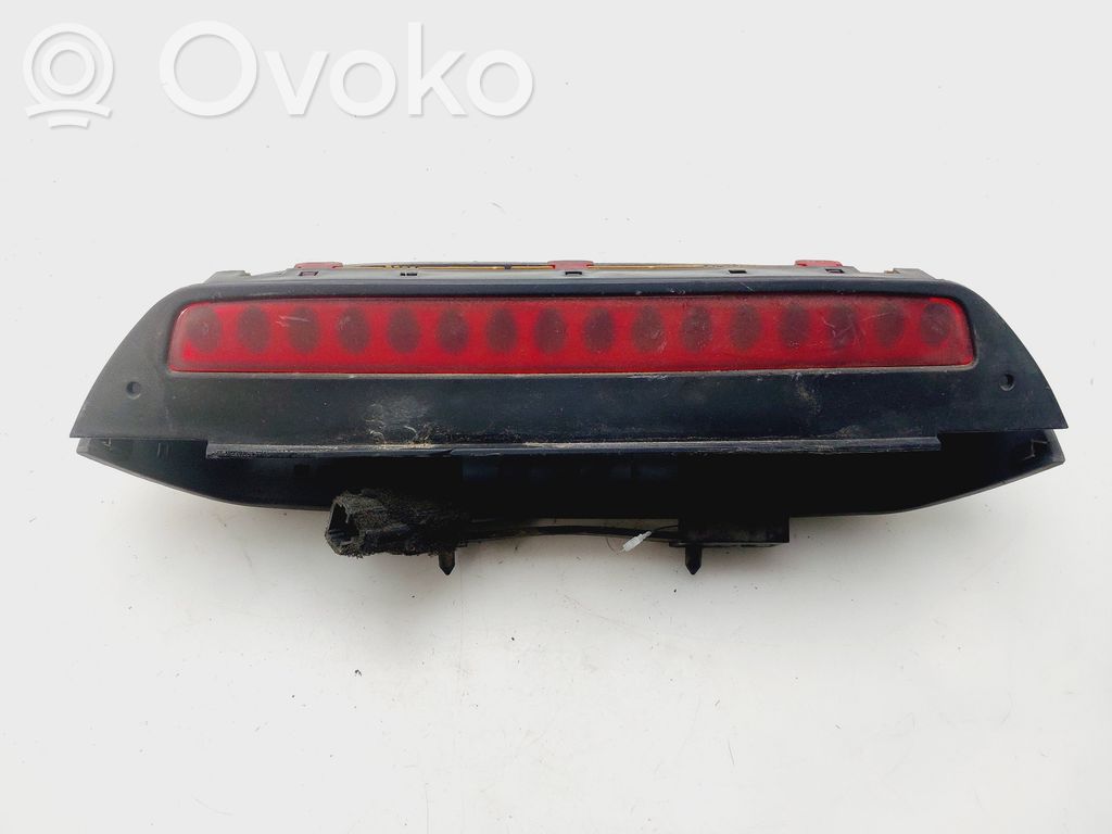 KIA Carens III Luce d’arresto centrale/supplementare