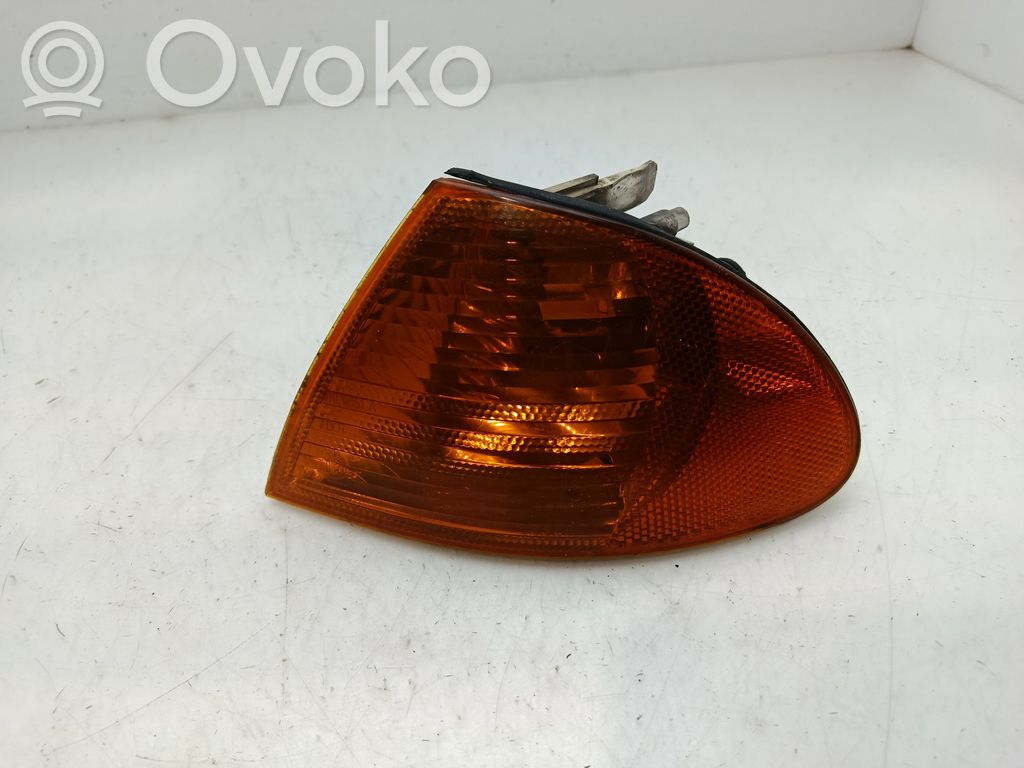 BMW 3 E46 Headlight/headlamp 