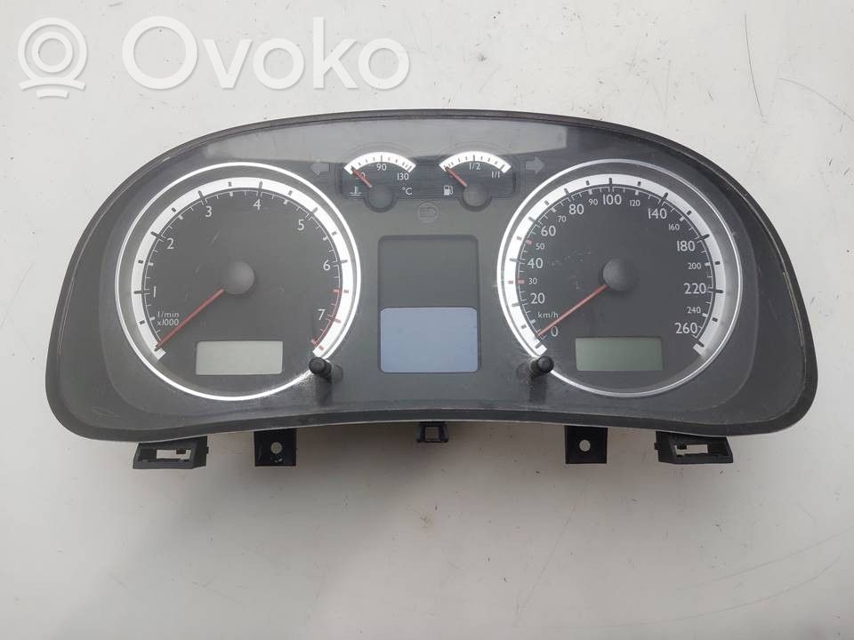 Volkswagen Golf IV Speedometer (instrument cluster) 