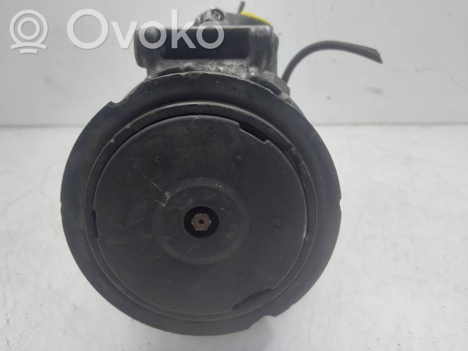 Volkswagen Golf V Ilmastointilaitteen kompressorin pumppu (A/C) 