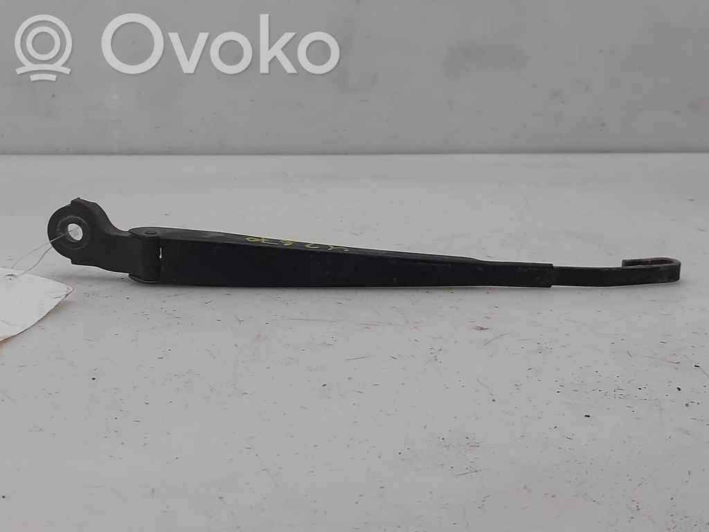 Volkswagen Golf V Braccio della spazzola tergicristallo posteriore
