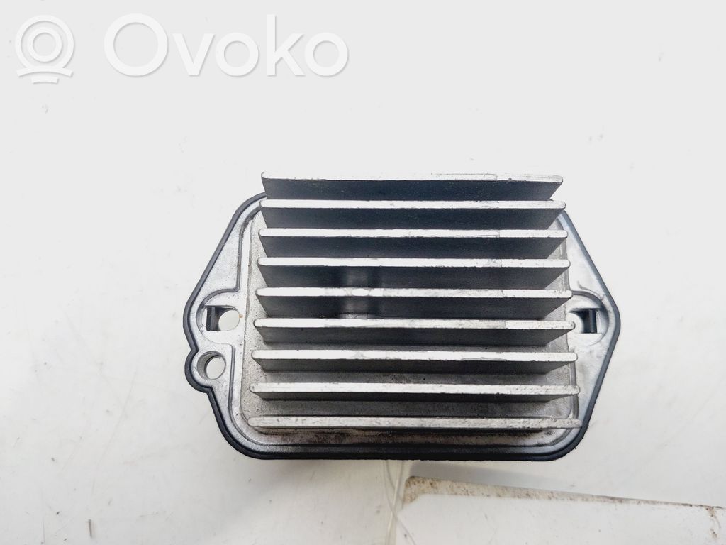 Mazda CX-7 Rezystor / Opornik dmuchawy nawiewu 