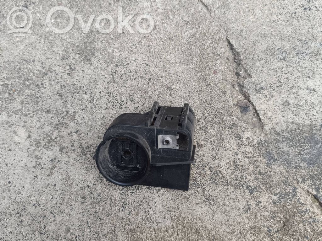 Priekinio žibinto laikiklis