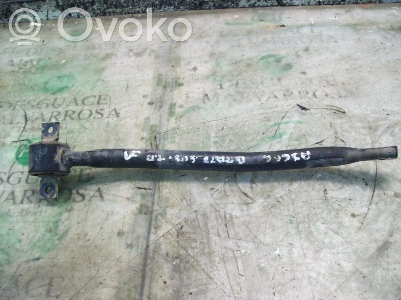Brazo de suspensión trasero