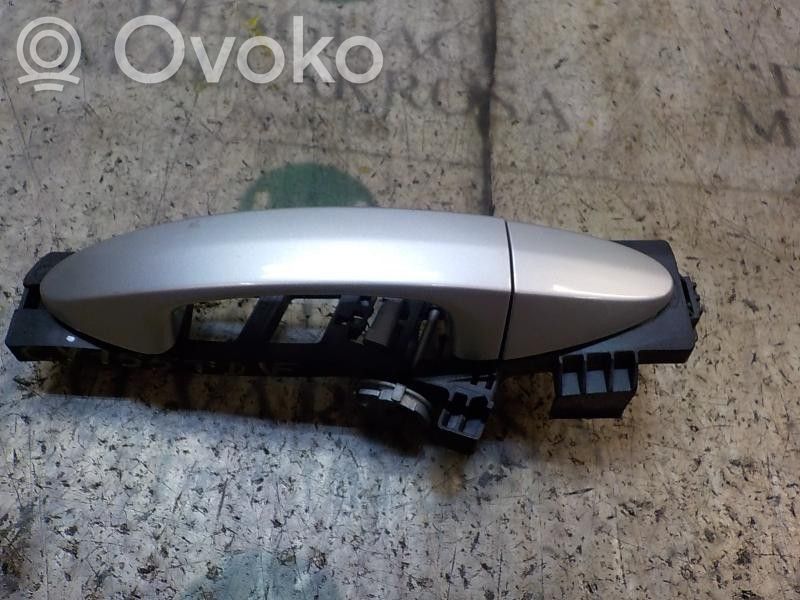 Ford Fiesta Maniglia esterna per portiera posteriore 
