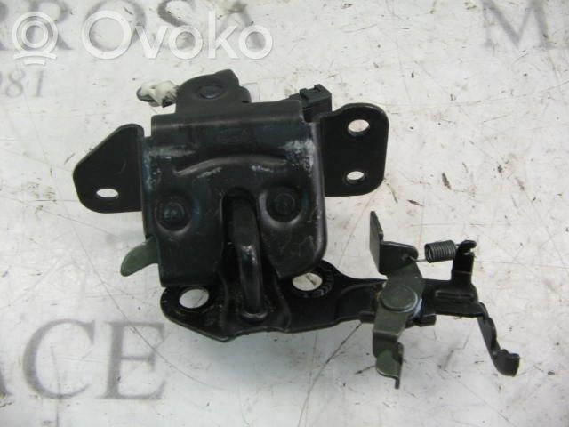 Cerradura de capó   8113025010