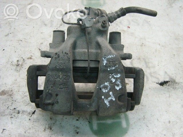 Caliper de freno delantero