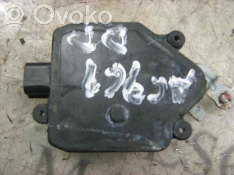 KIA Rio Etuoven ikkunan nostomoottori