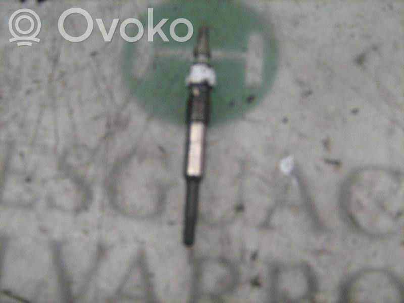 Volvo S70  V70  V70 XC Świeca żarowa 