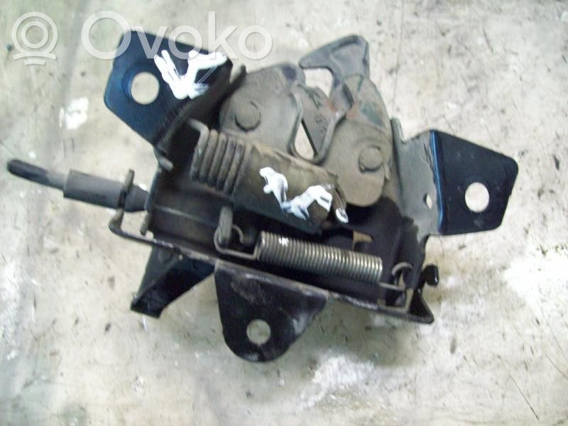 Hyundai Matrix Tie down hook / loop 
