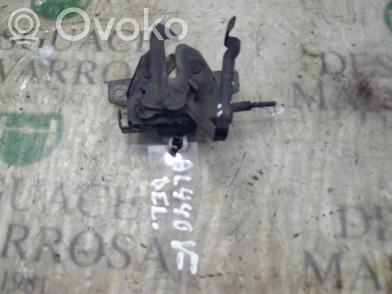 Hyundai Matrix Tie down hook / loop 