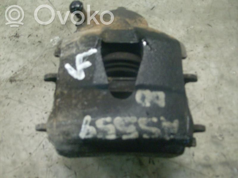 Caliper de freno delantero