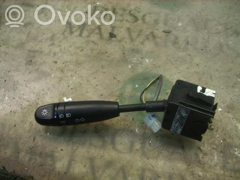 Mittariston valaistuksen säätökytkin