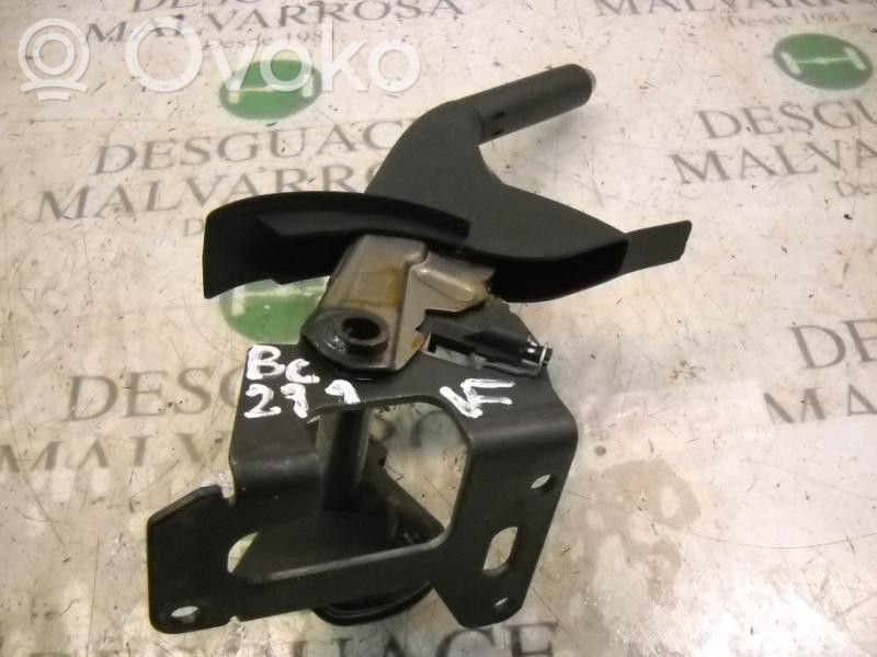Rączka / Dźwignia hamulca ręcznego