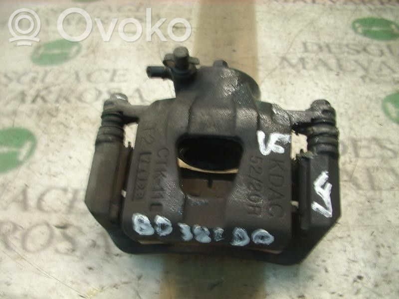 Caliper de freno delantero